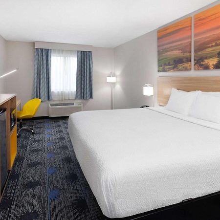 Days Inn By Wyndham Wooster Kültér fotó