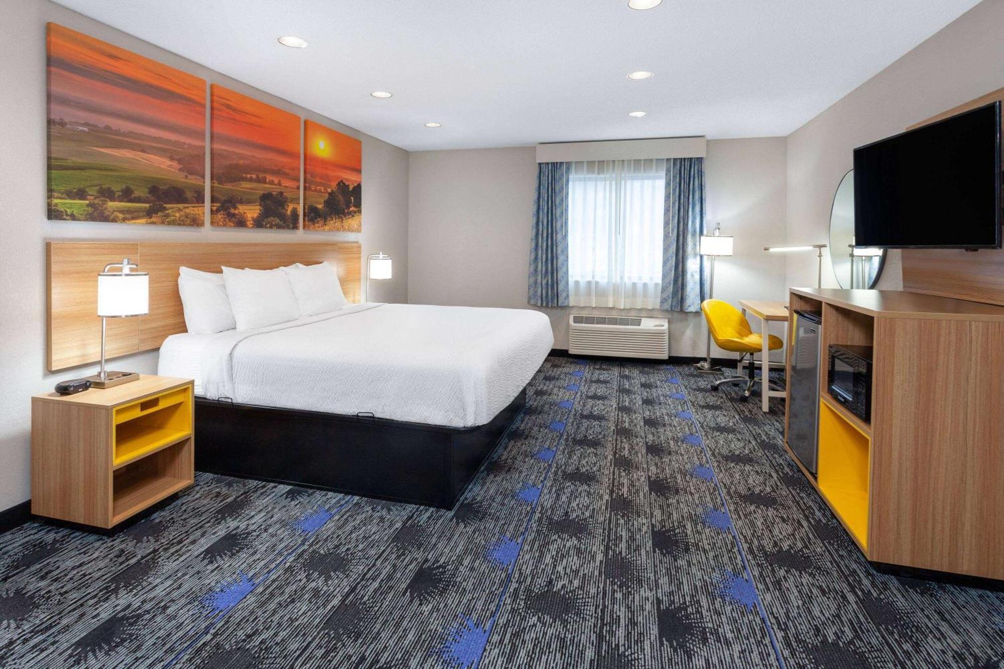 Days Inn By Wyndham Wooster Kültér fotó