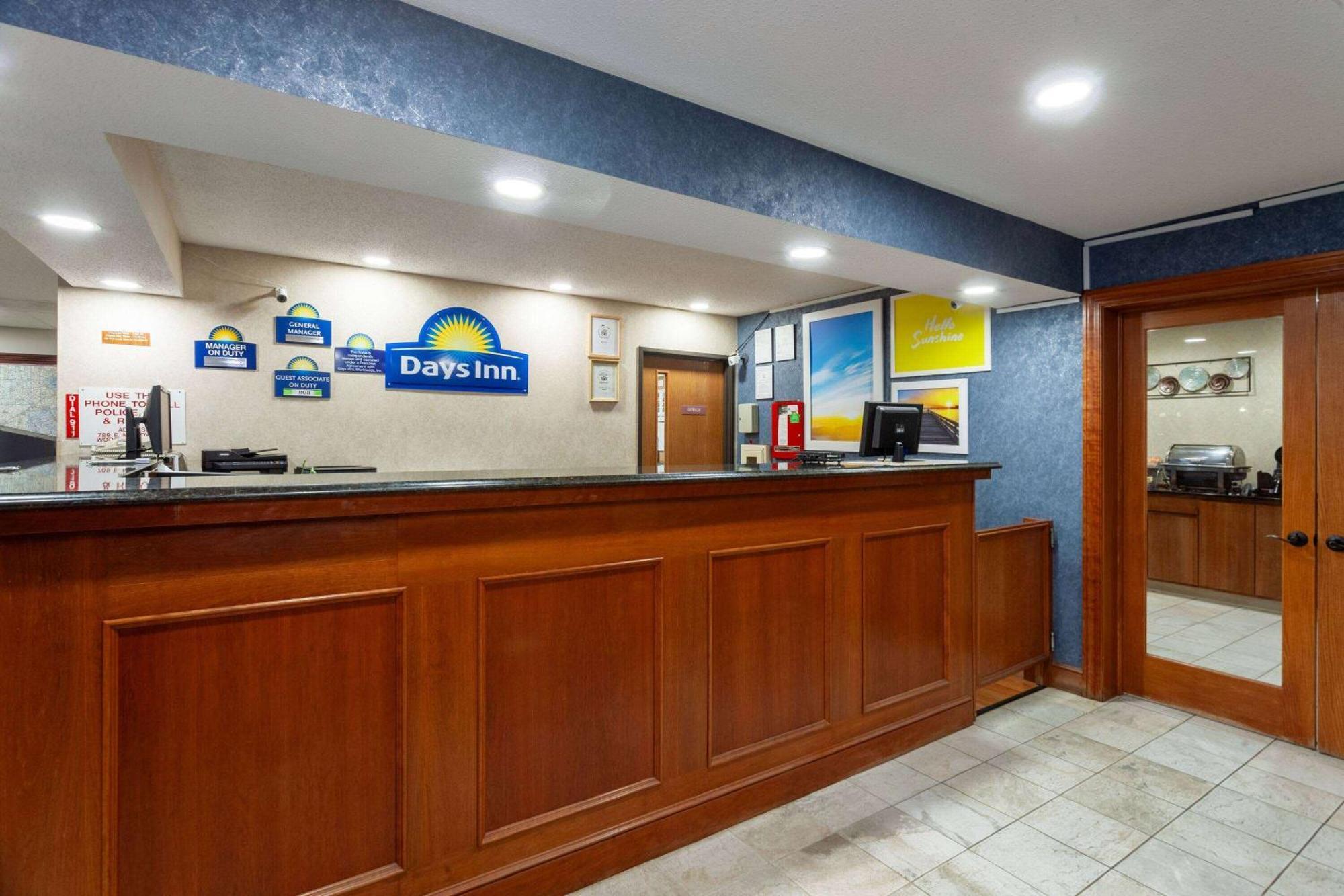 Days Inn By Wyndham Wooster Kültér fotó